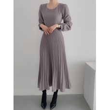 Solor Long Sleeve Round Neck Pleated Elegant Dress With Belt